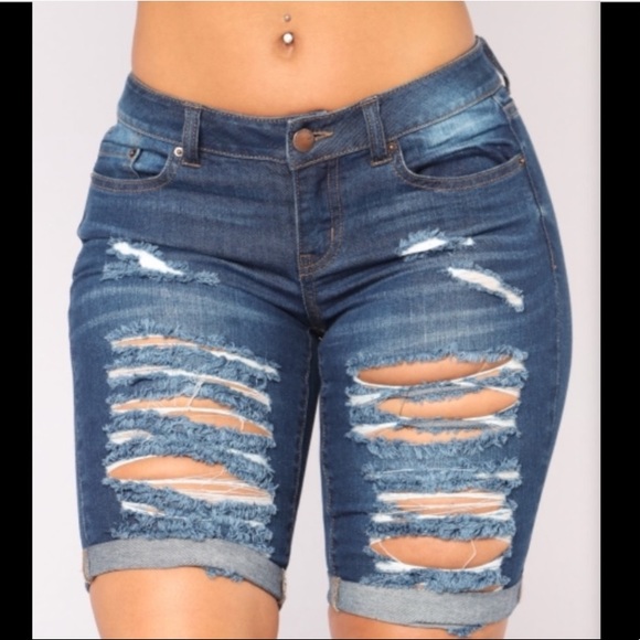 Fashion Nova Pants - FashionNova// distressed Bermuda shorts size small